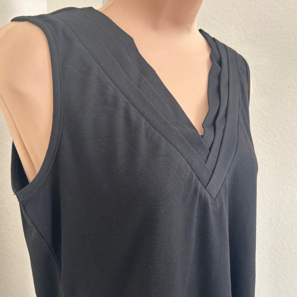 LOMON Tank Top Black Knit V-Neck Curved Hem A-Line Casual Relaxed Fit Size M NWT - Picture 6 of 9